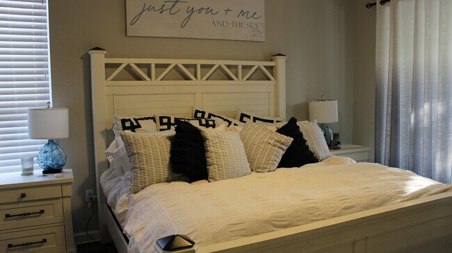 Foto del edificio - 132 Cambridge Ct