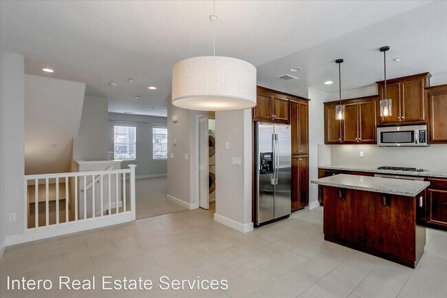 Foto del edificio - 2 br, 2.5 bath House - 1922 Hillebrant Place