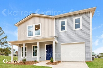 Building Photo - 2033 Country Pl