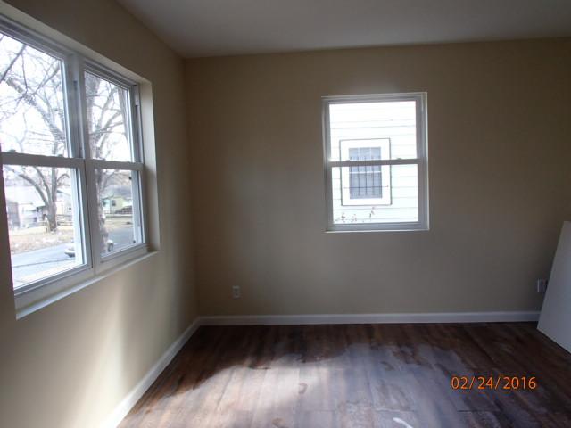 Building Photo - 5618 Wabash