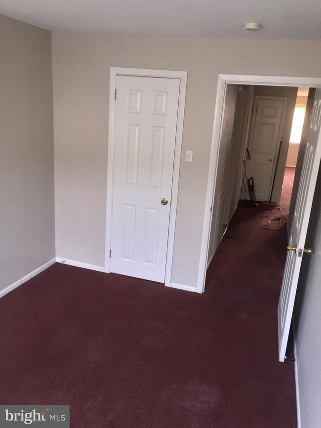 Building Photo - 3625 Red Lion Rd