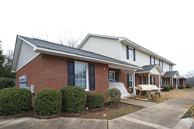 Building Photo - Warm Springs Apartments