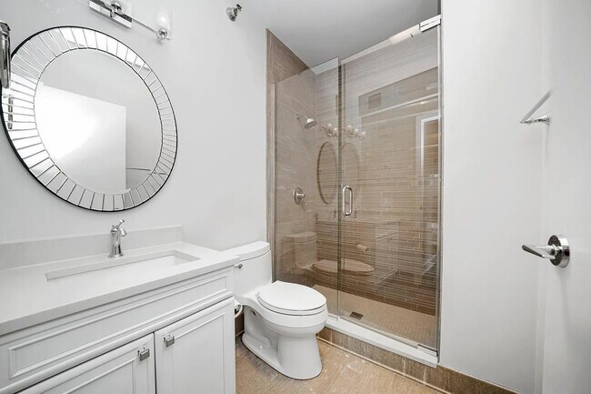 Foto del edificio - 501 N Clinton St
