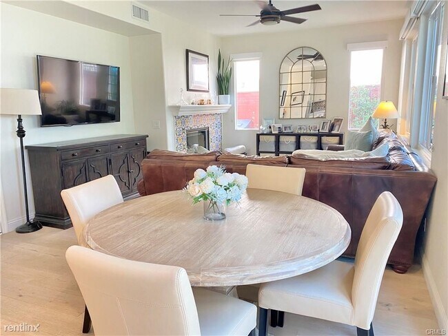 Foto del edificio - 4 br, 3 bath House - 50 Dawn Ln