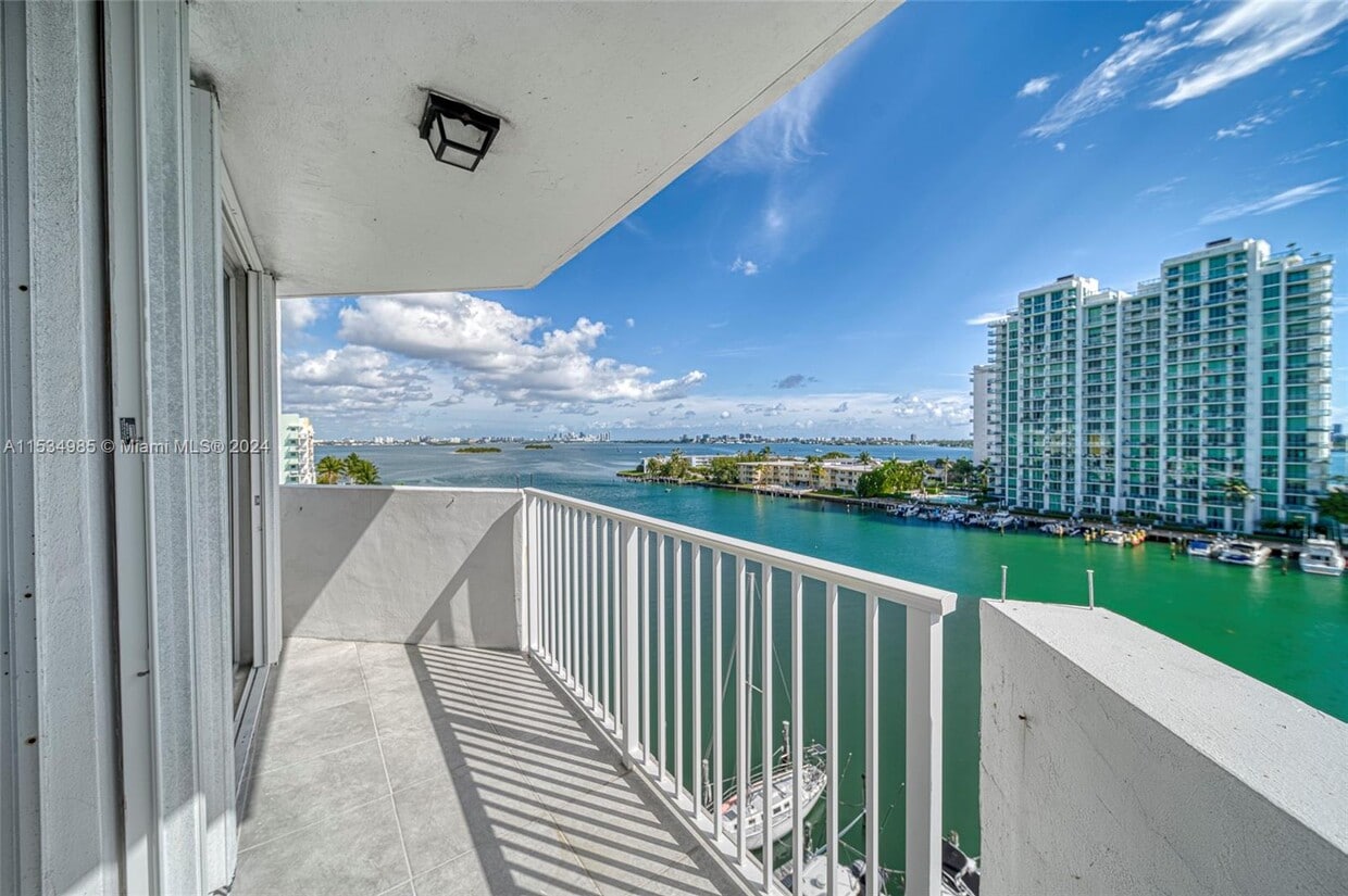 Photo - 7933 West (North Bay Village, FL)
