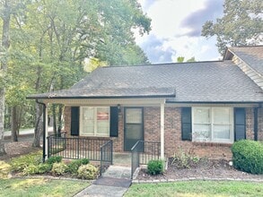 Building Photo - 102 Ashleigh Ct