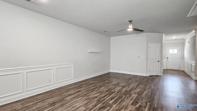 Foto del edificio - 403 Edgebrook Dr