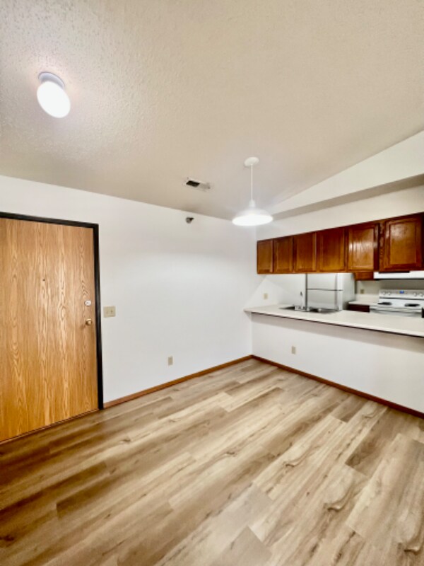 Foto del edificio - 4601 E 26th St