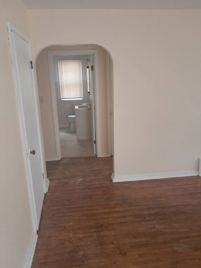 Building Photo - 4271 N 49th St