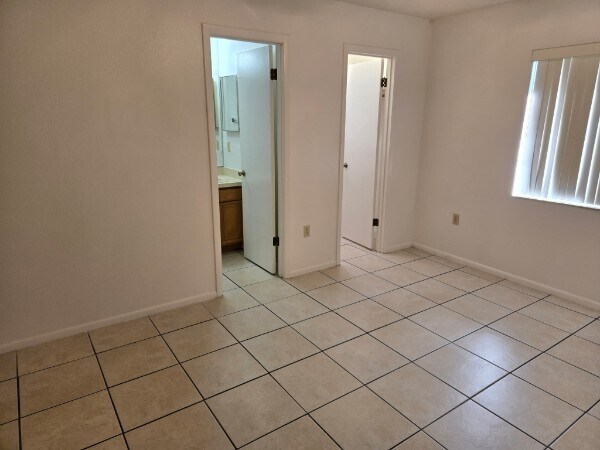 Building Photo - 20656 Macon Pkwy