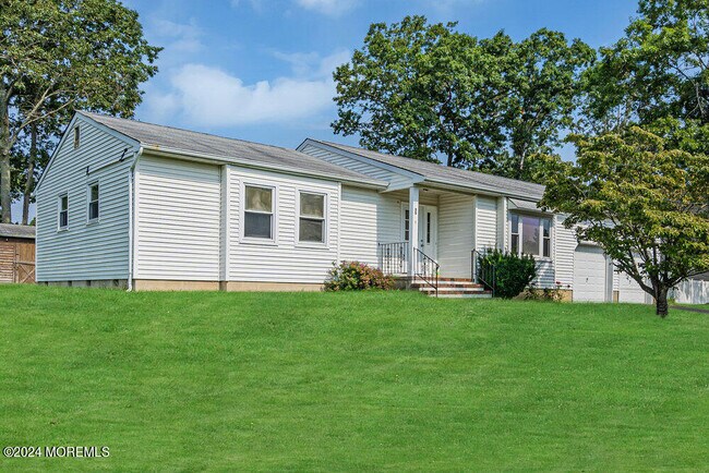 Building Photo - 55 Pelican Dr