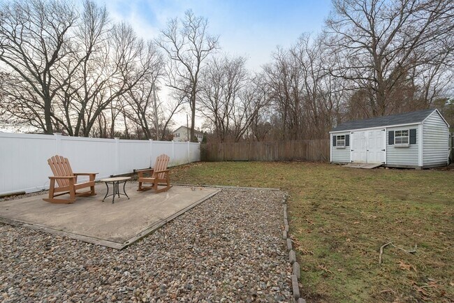 Building Photo - 1 E Dexter Ave