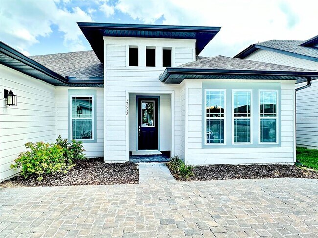 Building Photo - 17552 Lake Star Rd