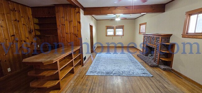 Foto del edificio - 718 W Murphy St