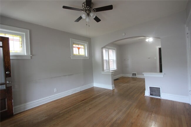 Building Photo - 3971 Wilmington Ave