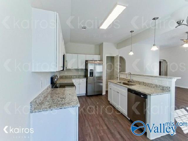 Building Photo - 816 Heather Dr
