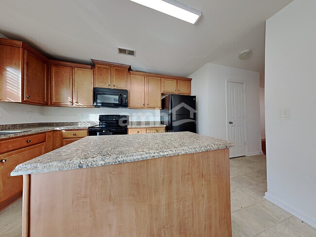 Foto del edificio - 1342 Sharp Ridge Rd