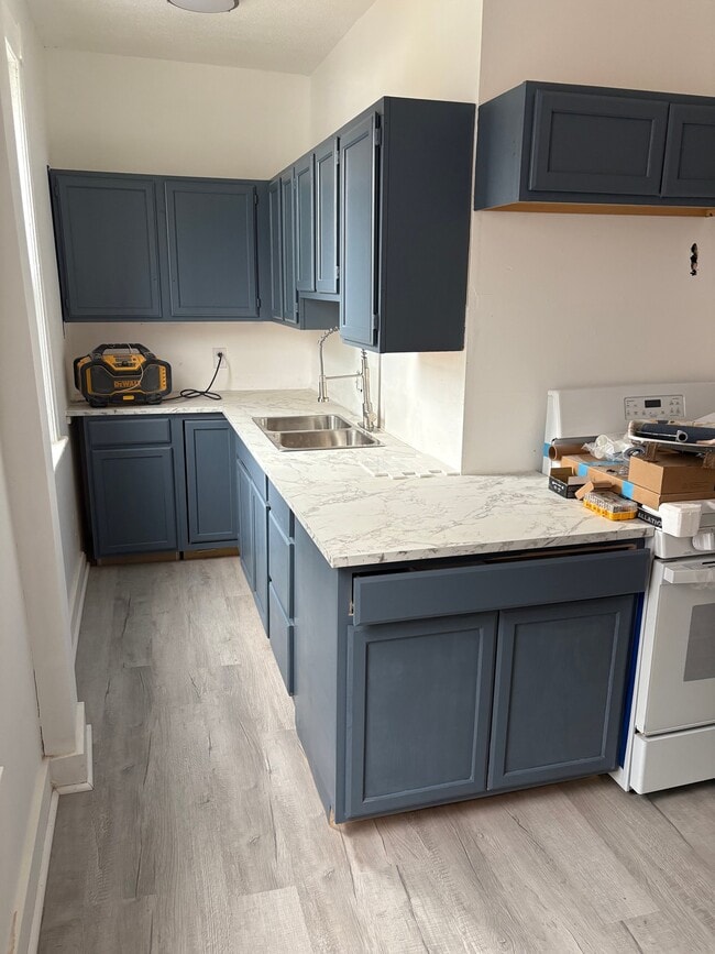 Building Photo - 277 Howard Ave