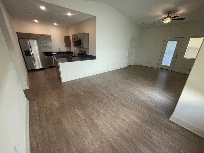 Foto del edificio - 1602-1604 S Hickory Crk St