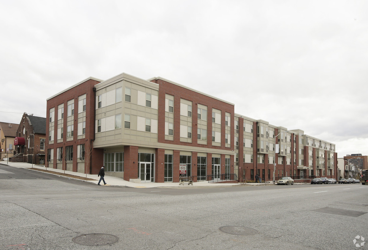 Primary Photo - North Avenue Gateway II