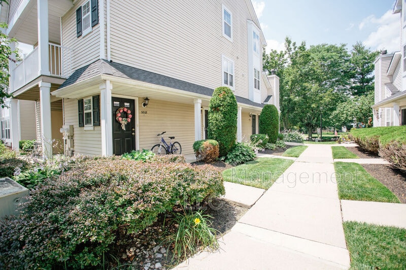 3807A Saxony Dr, Mount Laurel Township, NJ 08054 Townhome Rentals in