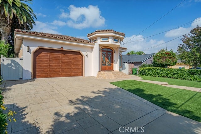 Foto principal - 12945 Calvert St