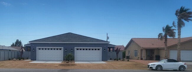 Building Photo - 1800 Galaxy St