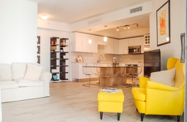 Foto del edificio - 999 SW 1st Ave