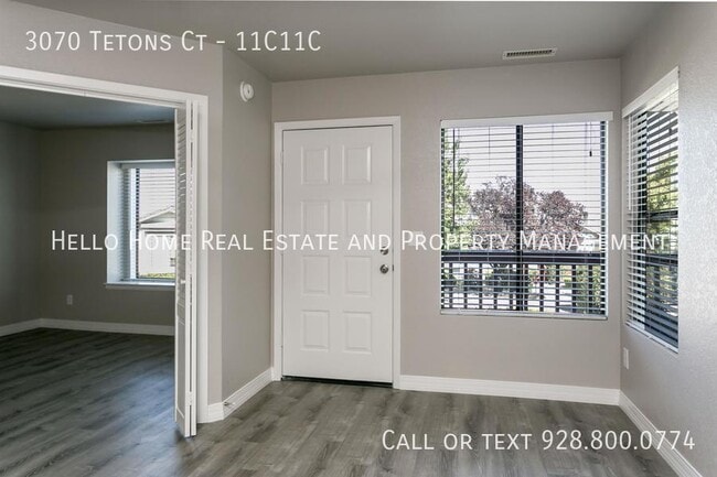 Building Photo - 3070 Tetons Ct
