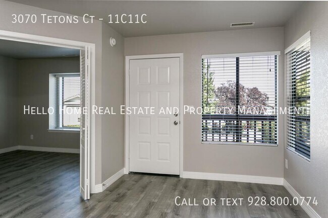 Foto del edificio - 3070 Tetons Ct