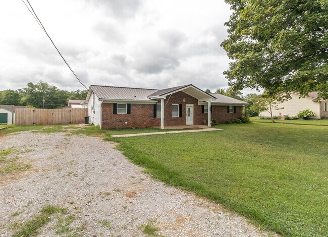 Foto del edificio - 2821 Vicksburg Ln