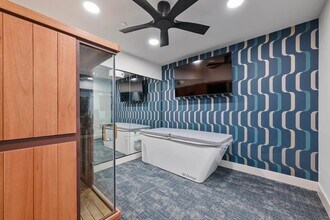 Building Photo - 1888 Brittmoore Rd