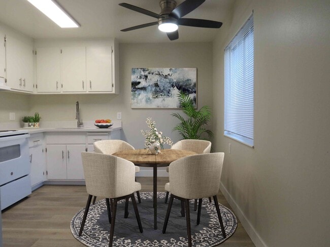 Building Photo - Linda D Apartments