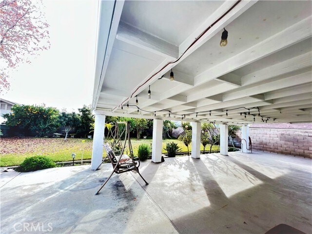 Building Photo - 641 W Grevillea St