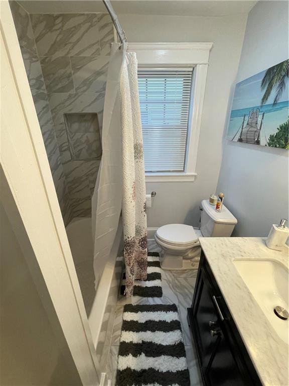 Foto del edificio - 45 Hanover Ave