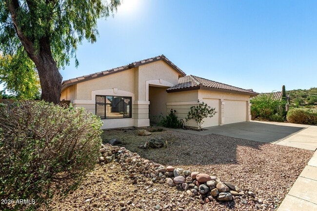 Building Photo - 1625 E Montoya Ln
