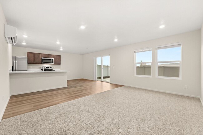 Building Photo - 10239 Sorenstam Rd