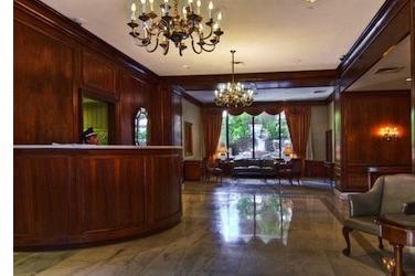 Foto del edificio - 200 E 72nd St