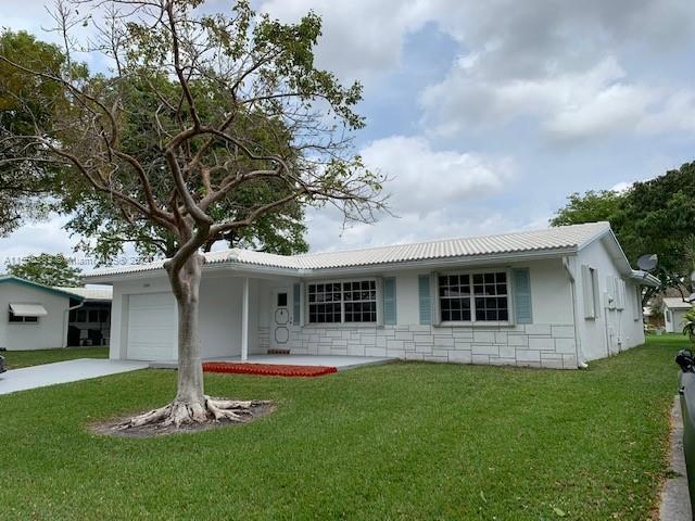 Building Photo - 1024 NW 90th Way