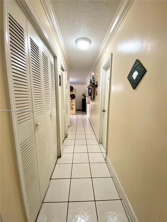 Building Photo - 4410 NW 79th Ave