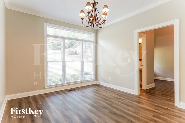 Foto del edificio - 2026 Laurel Lakes Ln