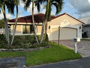 Building Photo - 6100 Manchester Ln