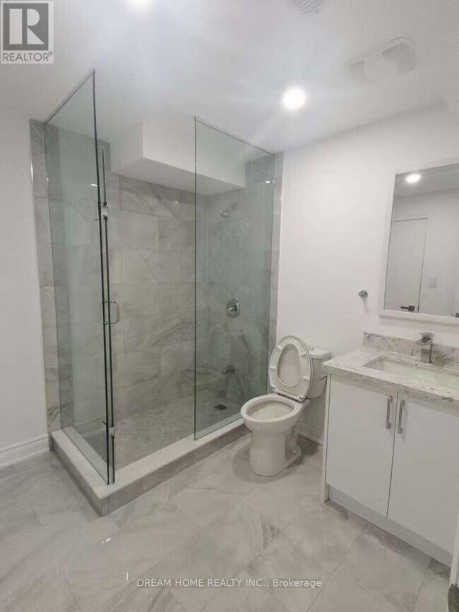 Building Photo - 1011 Hinterland Ct