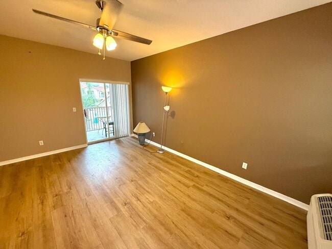 Building Photo - 9983 Perfect Dr