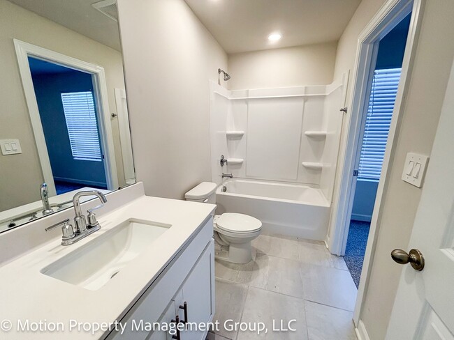 Building Photo - 5041 Kellaher Pl