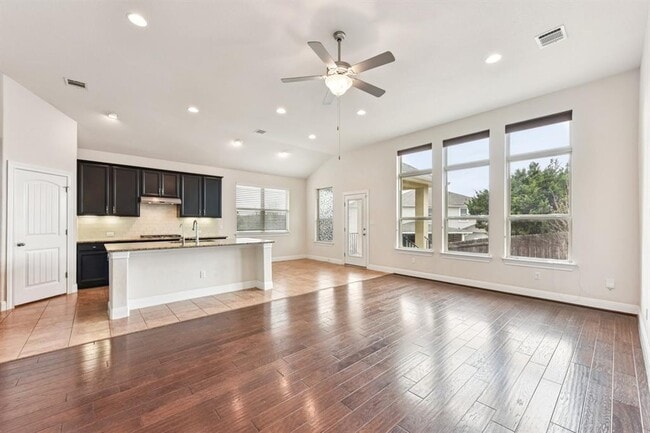 Building Photo - 5708 Viejo Dr