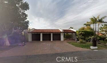 Building Photo - 6751 Alta Vista Dr