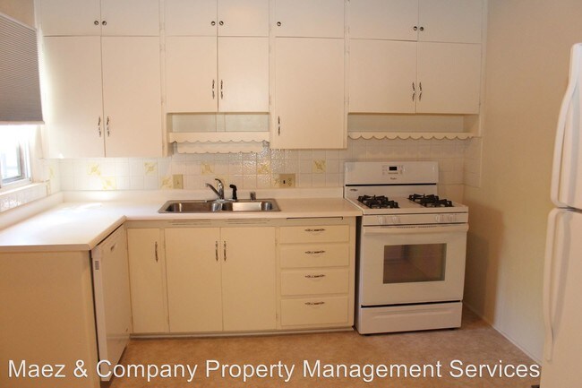Building Photo - 3 br, 1 bath House - 1439 Santa Cruz