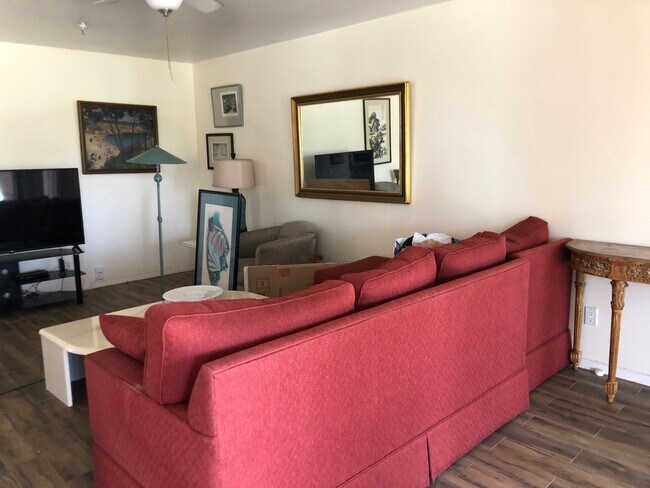 Foto del edificio - North PB 2 Bedroom 2 Bath Condo in Del Rey...