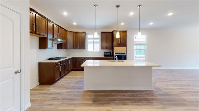 Building Photo - 1008 Adelyn St